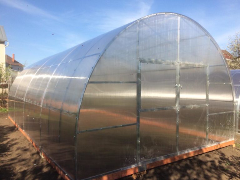 Теплица Широкая 4.2м — крепление