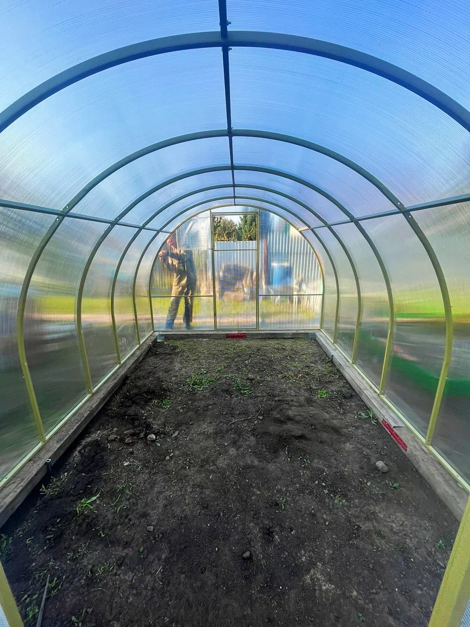 Теплица Усиленная — торец